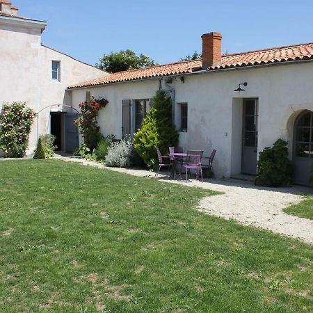 La Rochelle L'Ile De Re Autrement Villa Nieul-sur-Mer Exterior photo