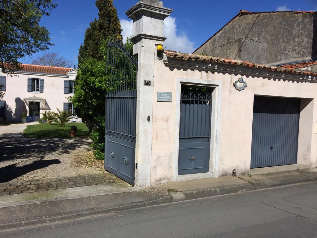 La Rochelle L'Ile De Re Autrement Villa Nieul-sur-Mer Exterior photo